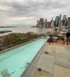 1 Hotel Brooklyn Bridge