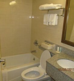 Avion Inn Near LGA Airport, Ascend Hotel Collection