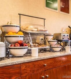 Avion Inn Near LGA Airport, Ascend Hotel Collection