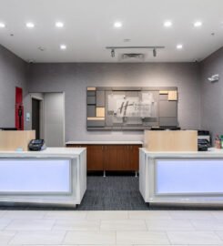 Holiday Inn Express & Suites Jersey City North – Hoboken, an IHG Hotel