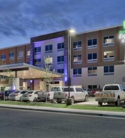 Holiday Inn Express & Suites Jersey City North – Hoboken, an IHG Hotel