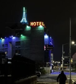 Louvre Hotel NYC