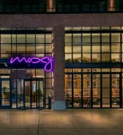 Moxy Brooklyn Williamsburg