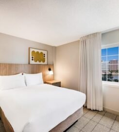 Sonesta Simply Suites Jersey City