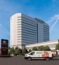 DoubleTree by Hilton Hotel Fort Lee – George Washington Bridge