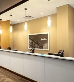 Hampton Inn & Suites Teaneck Glenpointe