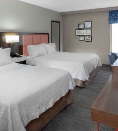 Hampton Inn Woodbridge