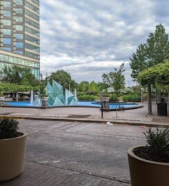 Hilton East Brunswick Hotel & Executive Meeting Center