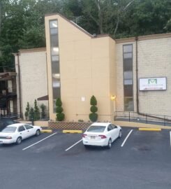 Meadowbrook Motor Lodge