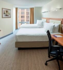 SpringHill Suites Chicago Downtown