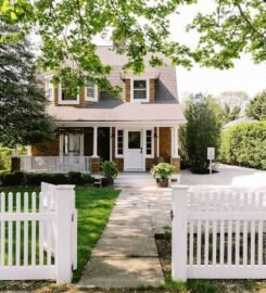 The Roundtree, Amagansett