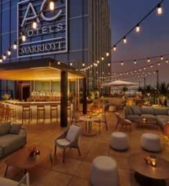 AC Hotel Downtown Los Angeles