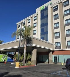 Holiday Inn Express Los Angeles – LAX Airport, an IHG Hotel