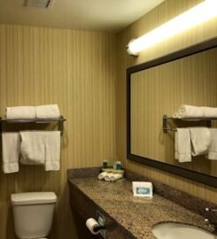 Holiday Inn Express Los Angeles – LAX Airport, an IHG Hotel