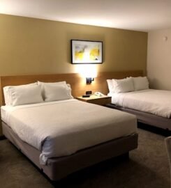 Holiday Inn Los Angeles – LAX Airport, an IHG Hotel