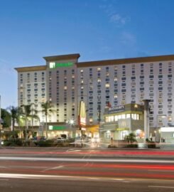 Holiday Inn Los Angeles – LAX Airport, an IHG Hotel