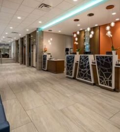 La Quinta Inn & Suites by Wyndham LAX