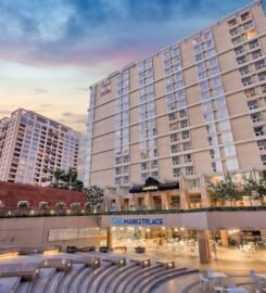 Omni Los Angeles Hotel at California Plaza