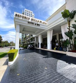 Beverly Hills Plaza Hotel & Spa