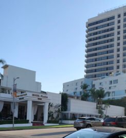 Beverly Hills Plaza Hotel & Spa