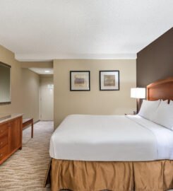 Holiday Inn Los Angeles Gateway – Torrance, an IHG Hotel