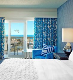 Hyatt Centric Delfina Santa Monica