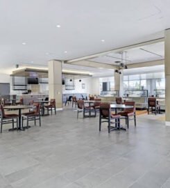 Hyatt House LA – University Medical Center