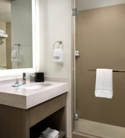 Hyatt House LA – University Medical Center