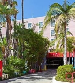 Ramada Plaza by Wyndham West Hollywood Hotel & Suites, an exquisite Home