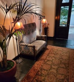 Chateau Marmont, Charming Comfort at Its Best