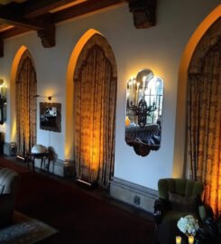 Chateau Marmont, Charming Comfort at Its Best