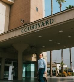 Courtyard Los Angeles LAX/Century Boulevard, a Sweet home