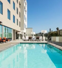 Courtyard Los Angeles Monterey Park, A Elegant Comfort Suites