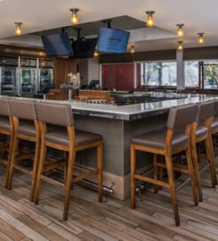 DoubleTree by Hilton Hotel LAX – El Segundo, a Scenic Solace