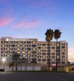 DoubleTree Hilton Hotel Los Angeles – Norwak, a lovely abode