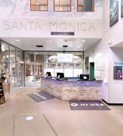 HI Los Angeles Santa Monica Hostel, A Pure Serene Lodge