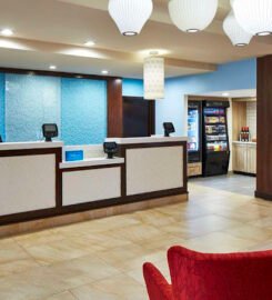 Hilton Garden Inn Valencia Six Flags, A Radiant Sunrise Inn