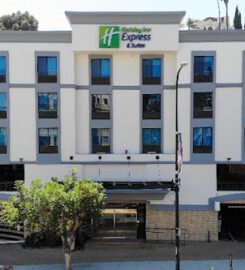 Holiday Inn Express and Suites Hollywood Walk of Fame, an IHG Hotel