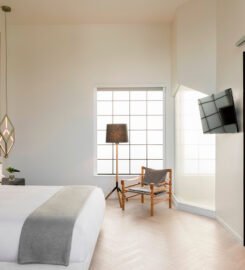 Kimpton La Peer Hotel, a Tranquil Paradise Inn