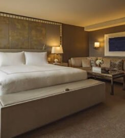 L’Ermitage Beverly Hills, a Blissful Nights Resort