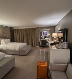 L’Ermitage Beverly Hills, a Blissful Nights Resort