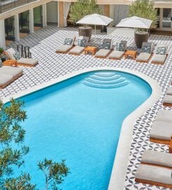 Oceana Santa Monica, LXR Hotels & Resorts, a beautiful Lodge