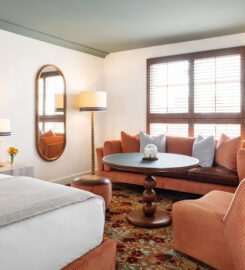 Palihouse West Hollywood, an Elegant Comfort Suites