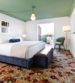 Palihouse West Hollywood, an Elegant Comfort Suites