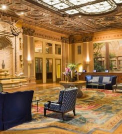 The Biltmore Los Angeles, a Tranquil Paradise Inn