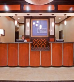 Comfort Inn & Suites Dallas Medical-Market Center, A Cozy Haven