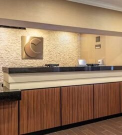 Comfort Inn & Suites North Dallas-Addison, A Blissful Nights Resort