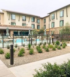 Courtyard Thousand Oaks Agoura Hills, A Stunning Heavenly Hideaway