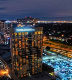 DoubleTree by Hilton Hotel Dallas – Campbell Centre, Luxury Retreat