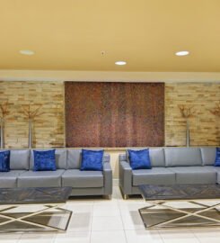 Embassy Suites by Hilton Valencia, A Stunning Touch Lodge